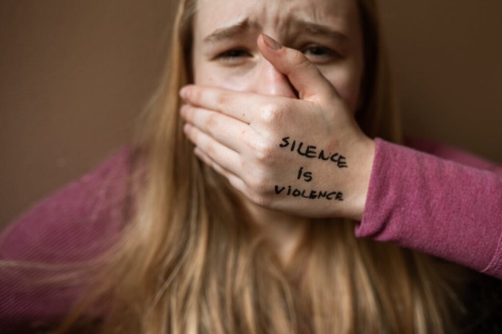 Gaslighting
emotional abuse
Signs of Gaslighting